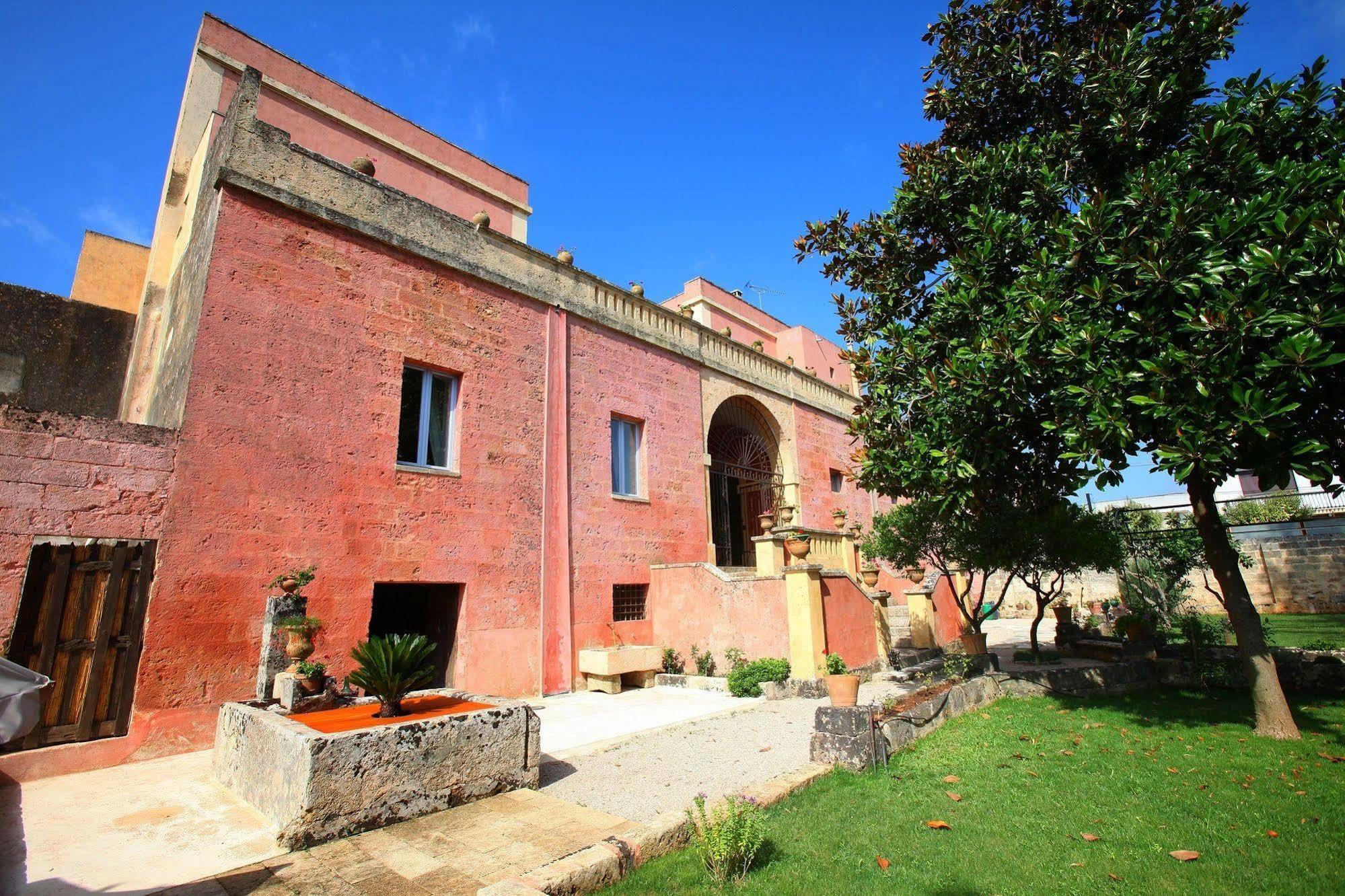 Palazzo Laura Bed and Breakfast Morciano di Leuca Buitenkant foto