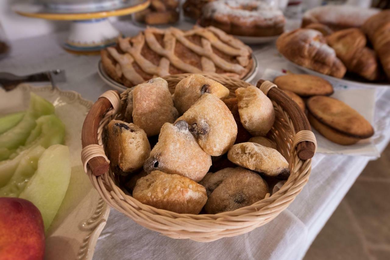 Palazzo Laura Bed and Breakfast Morciano di Leuca Buitenkant foto