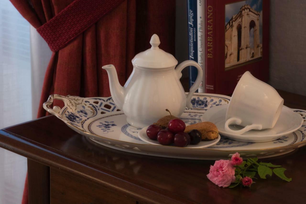 Palazzo Laura Bed and Breakfast Morciano di Leuca Buitenkant foto